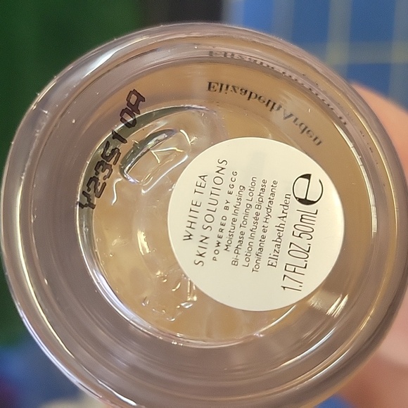 Elizabeth Arden White Tea Skin Solutions Moisture Infusing Lotion 50ml New Seale - Picture 4 of 5